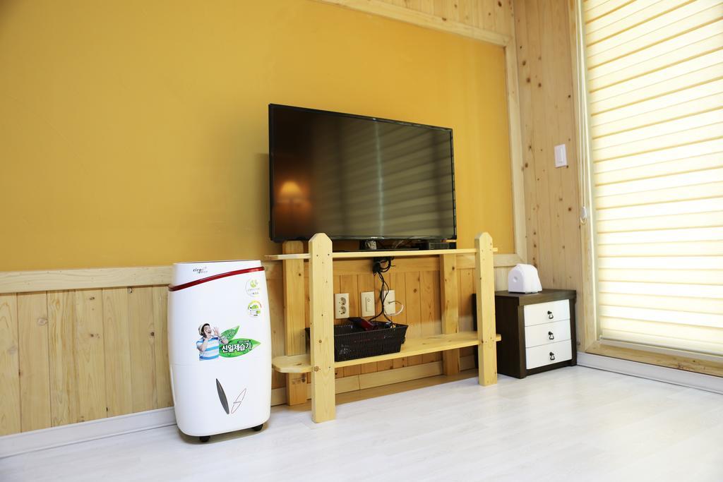Haevichi Pension ソギポ エクステリア 写真